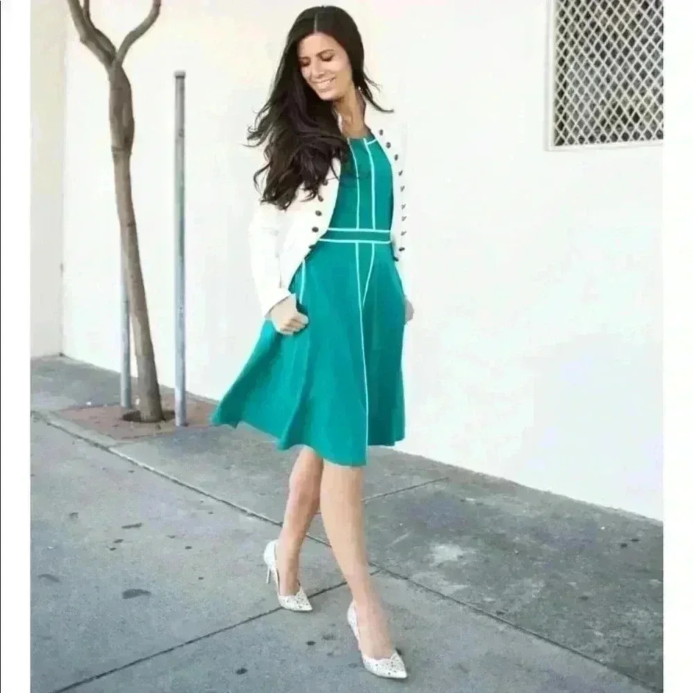 ModCloth Roving Reporter Jess in Jade